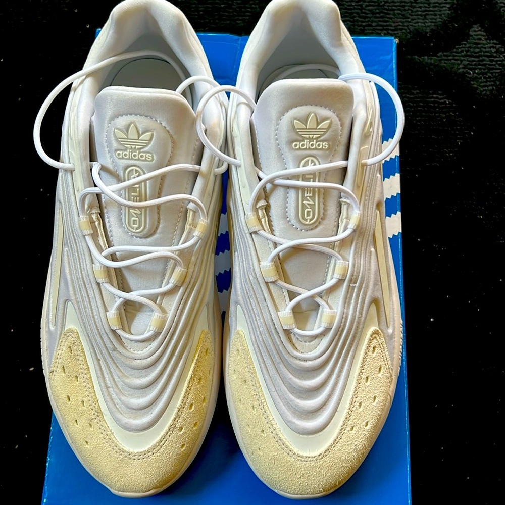 Adidas Ozelia - Men’s 10.5